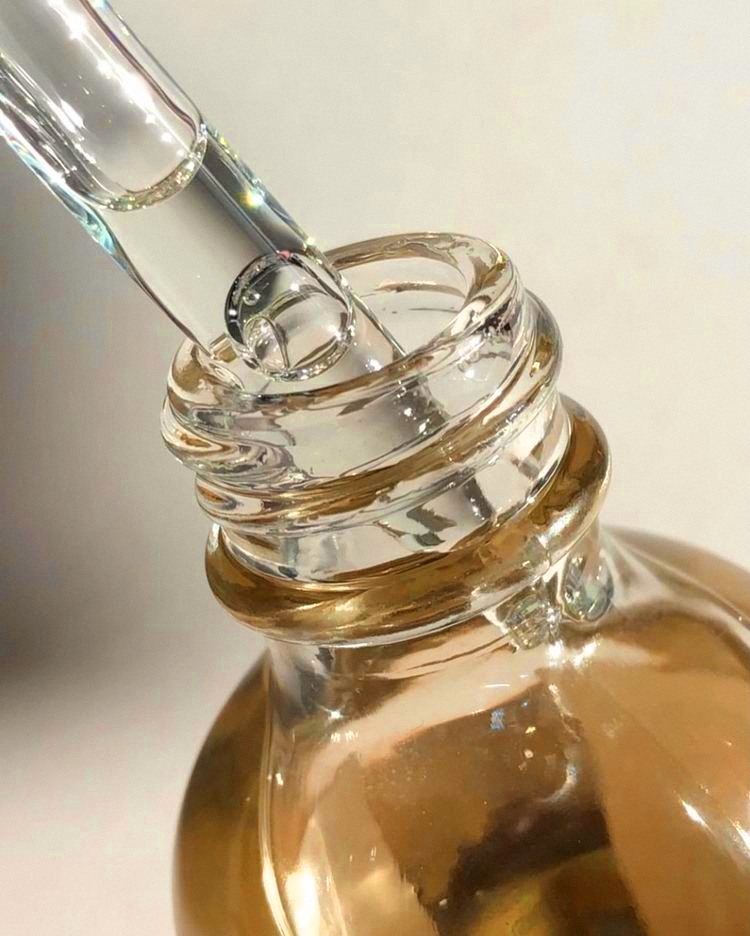 Sassence vegan skincare products displayed on a neutral-toned shelf, highlighting sustainable, plant-based ingredients and eco-conscious packaging designed to promote natural skin confidence and well-being.”