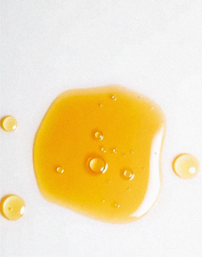 All In One Facial Oil in a minimalist glass bottle – deeply nourishing, balancing, and hydrating oil suitable for all skin types. Vegan and non-toxic formula. skincare products
