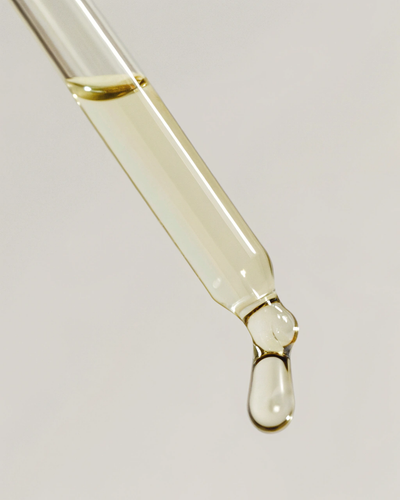 files/a-close-up--minimal-still-life-of-a-glass-dropper-_6.png